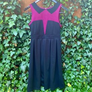 Sleeveless Scoop Neck Knee Length Dress